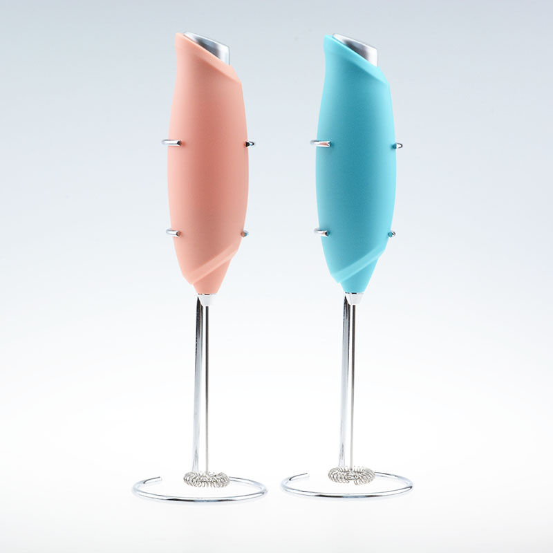 New color milk frother